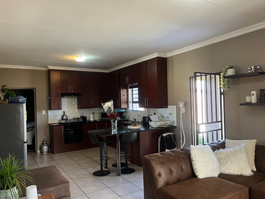 2 Bedroom Property for Sale in Waterberry Estate North West